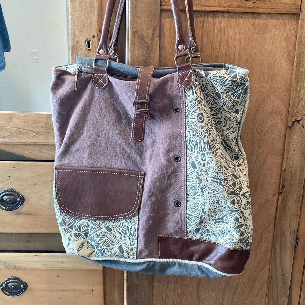 Large Myra Tote Bag